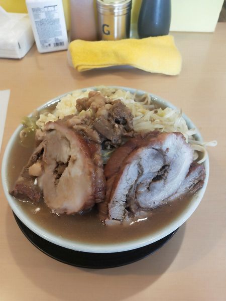 「ラーメン　豚1枚」@俺の生きる道 つくば店の写真