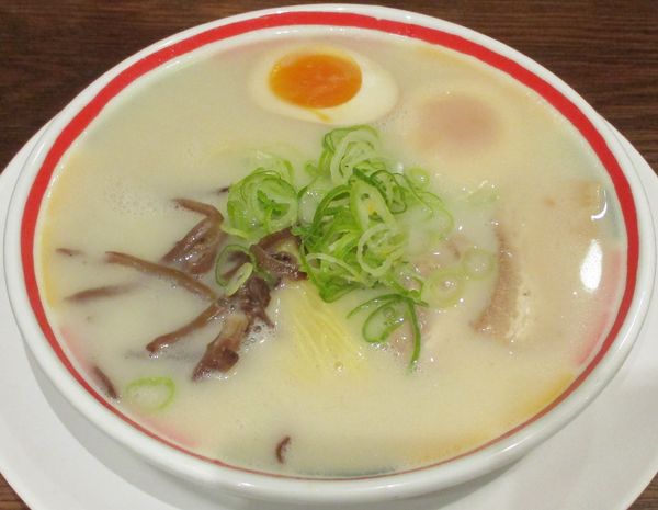 「ぼんしゃん＋味付き玉子　780円＋120円」@九州じゃんがら 西武池袋店の写真