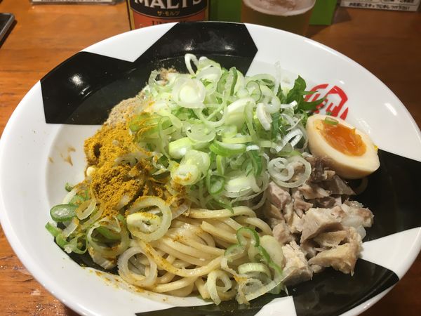 「【秋限定】魚介カレーまぜそば」@つけ麺おんのじ 仙台本店の写真