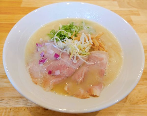 「鶏白湯らーめん」@麺屋 美鶏の写真