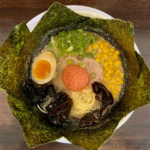 「ひまわりらーめん ¥1000円」@博多らーめん ひまわりの写真