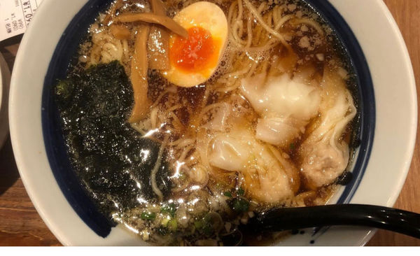 「肉玉雲呑麺」@麺処直久 新橋店の写真