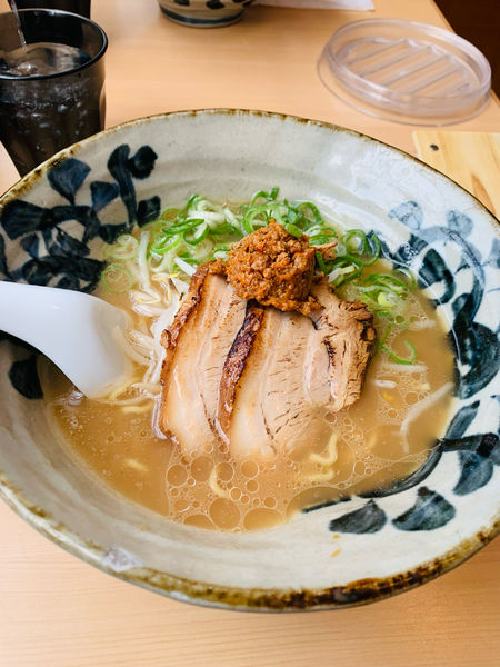 「あごだし白湯らぁめん」@麪家ひばり 川津店の写真