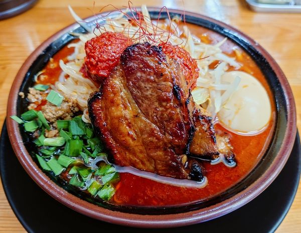 「しびれベトコン誤爆」@ラーメン・つけ麺 爆王の写真