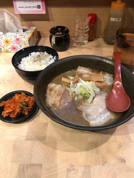 「煮干しラーメン　¥820」@にぼしらーめん88の写真