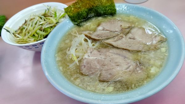 「3枚ラーメン&ネギ丼１０５０円」@ラーメンショップ 緑ヶ丘店の写真