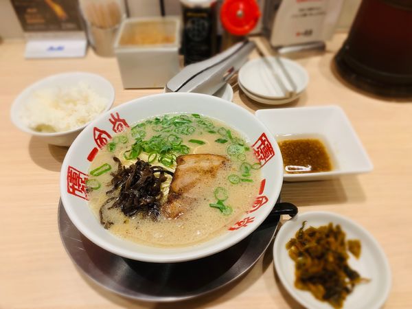 「白丸元味（バリカタ￥790）他」@博多一風堂 浅草橋本舗の写真