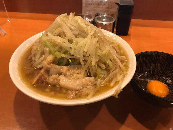 「豚麺　生玉子」@麺屋 長次郎の写真