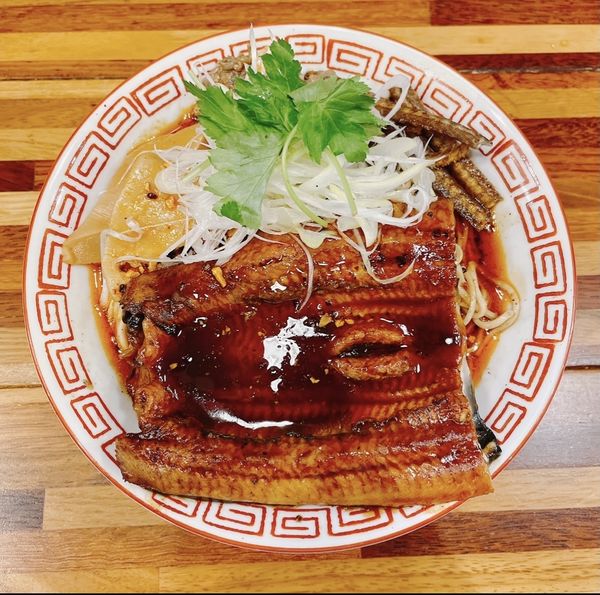 「鰻の四川辛痺まぜそば」@鮮魚らーめん 五ノ神水産の写真