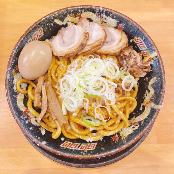 「爆盛油脂麺」@らーめん 平太周 神保町店の写真