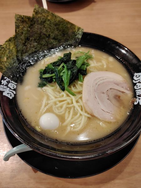 「ラーメン大盛り　半チャーハン」@町田商店 練馬土支田店の写真