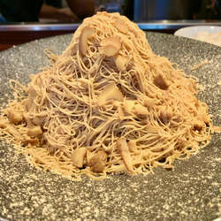 【期間限定】生搾りまぜモンブラン 追い栗飯付き