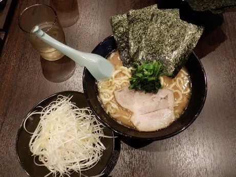 「らーめん屋　せんだい」@らーめん家 せんだい 町田店の写真