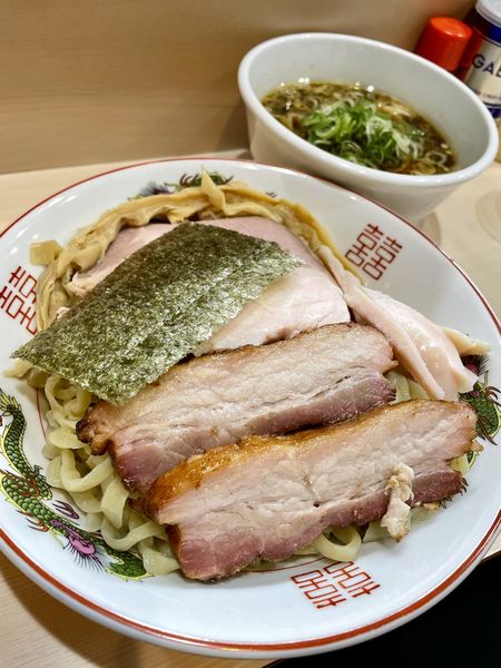 「【限定C】手揉みつけそば (チャーシュー･ワンタン増)＋特盛」@手揉み中華そば 中村の写真