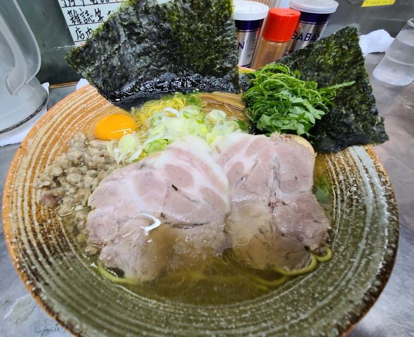 「俺の中華そば　塩」@覆麺 智の写真