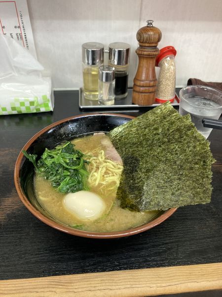 「ラーメン＋味付玉子＋キャベチャ＋ビール」@雷家の写真