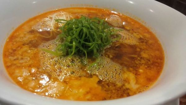 「担々麺￥９００」@創作麺工房 鳴龍の写真