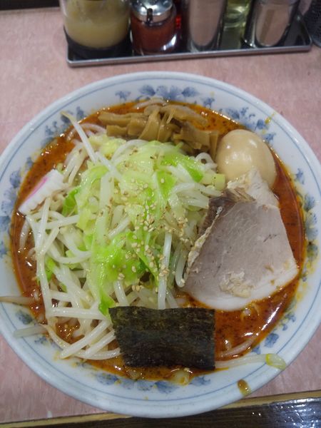 「中華そば(小)700円担々変更50円野菜120円(麺カタメ)」@所沢大勝軒の写真