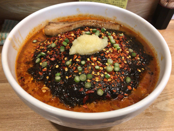 「ブラックラーメン　￥850」@まっちゃんラーメン 一筋 葛飾立石本店の写真