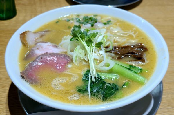 「濃厚らーめん」@和風ピンポン竹末の写真