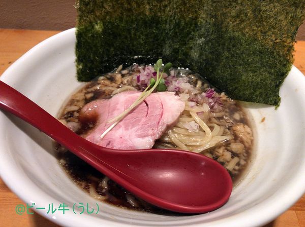 「黒(800円)平打ち麺」@煮干中華蕎麦 天NIBO（仮）の写真