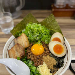 DX台湾まぜそば 1220円