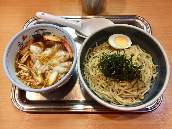 「ワンタンキノコ汁つけめん【1050円】」@大宮大勝軒の写真