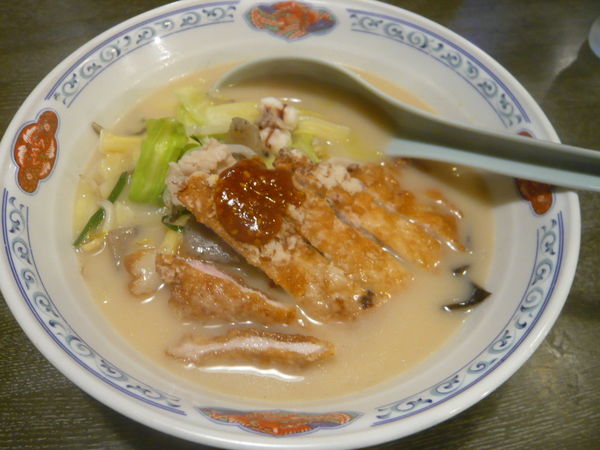 「特製ちゃんぽん（麺少なめ）」@すぱいすの写真