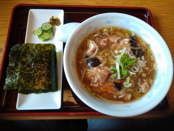 「豆芽麺(Ｂランチ・昆布のおにぎり付)700円」@マルイチ 神田軒の写真