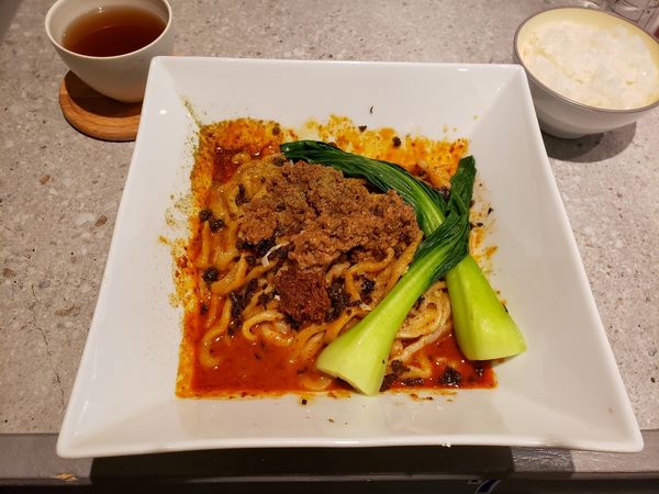 「自家製ＸＯ 汁なし担々麺」@BumBunBlauCafe with BeeHiveの写真