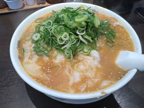 「みそラーメン（ワンタントッピング）」@来来亭 十条竹田店の写真