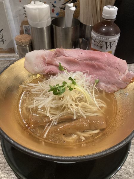 「白・太麺（８８０円）」@名もなきラーメン 尼崎店の写真