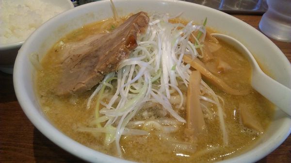 「味噌らーめん 820円＋ライス（小） 110円」@ラーメン 嘉祥の写真