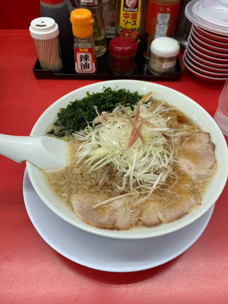 「あご煮干し醤油ラーメン」@ラーメン 魁力屋 座間店の写真