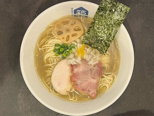 「煮干らーめん」@西永福の煮干箱の写真