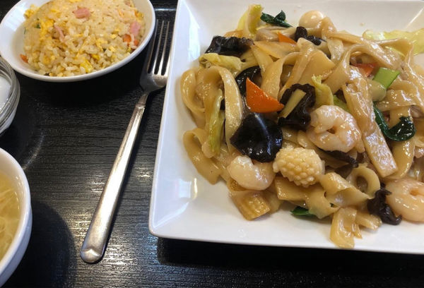 「五目焼き刀削麺」@萬福飯店 八王子店の写真