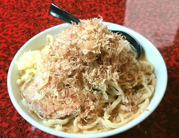 「味噌らーめん+麺増し×2+カツオ節」@三十郎 下館駅南店の写真