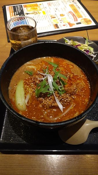「担々麺(餃子セット)」@餃子酒場 四谷本店の写真