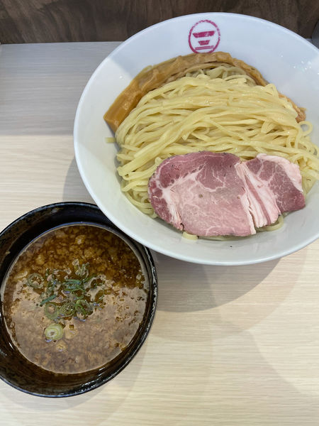 「つけそば大(900円)」@横浜中華そば 維新商店 みなとみらい店の写真