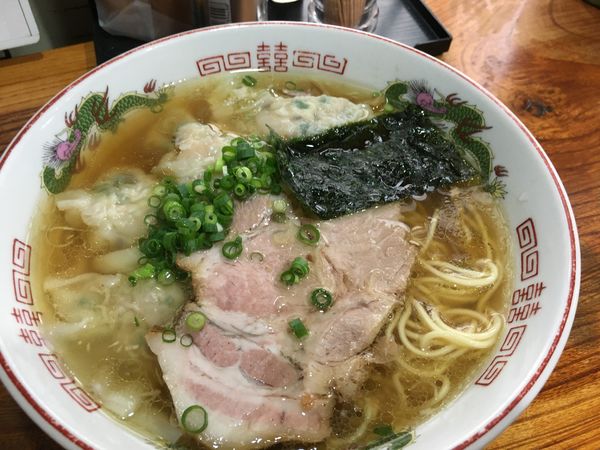 「中華そば+雲吞」@伊達屋の写真