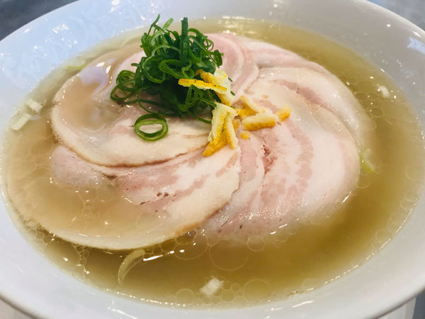 「しおチャーシュー麺 飯田商店 1,390円」@らあめん花月嵐 北砂丸八通り店の写真