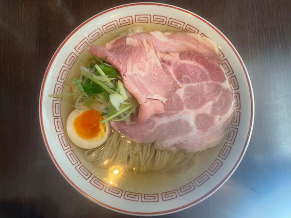 「白TokusenRarmen」@八咫烏の写真