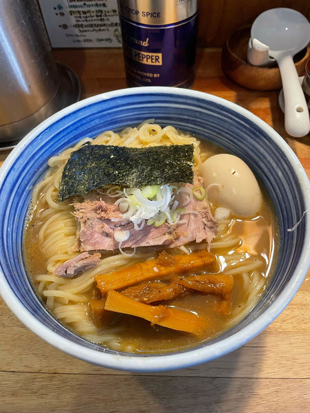 「ラーメン＋大盛＋味付けたまご」@こうかいぼうの写真