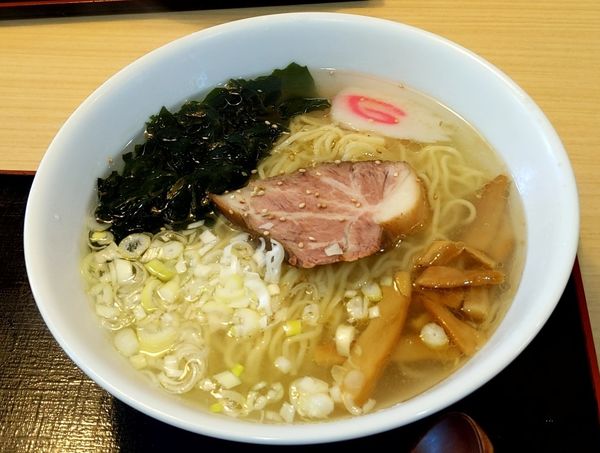 「塩ラーメン」@藤乃屋の写真