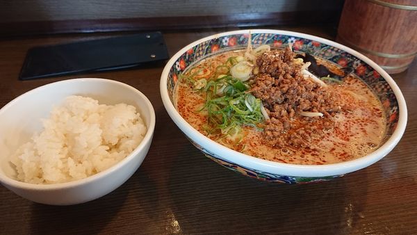 「濃厚担々麺850円(半ﾗｲｽ無料)」@焙煎ごま工房 タンタン本舗の写真