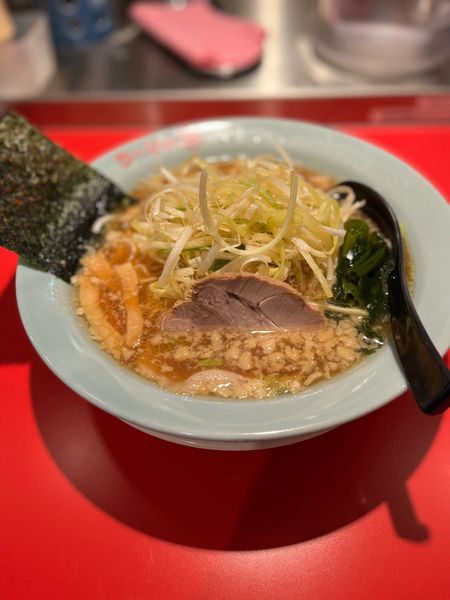 「ネギラーメン(白) 醤油 小 890円」@ラーショ マルミャーの写真