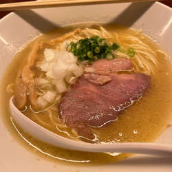 濃厚塩煮干しそば