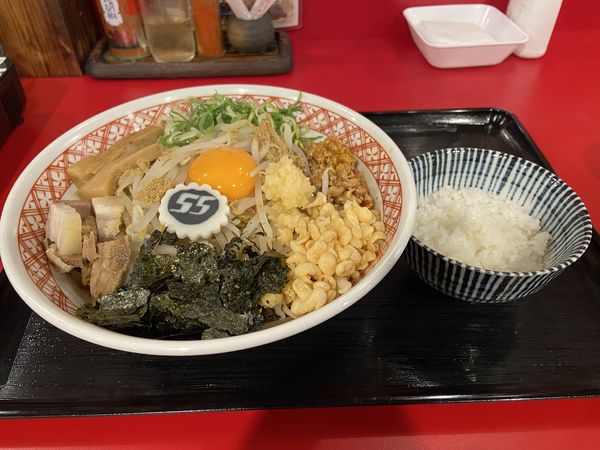 「55まぜそば 大盛り 950円」@つけ麺 ラーメン タカヤマ55 南与野本店の写真
