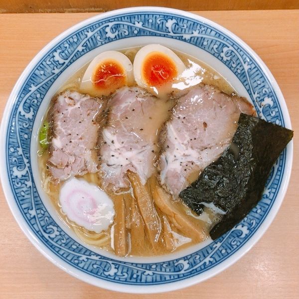 「特製中華そば」@中華そば 青葉 船橋店の写真