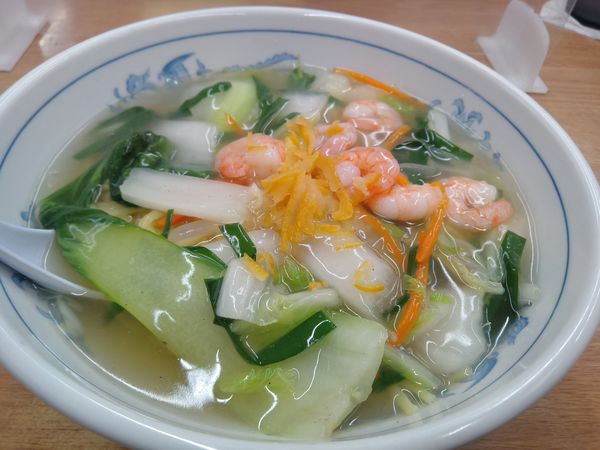 「エビそば　６６０円」@福しん 北千住店の写真